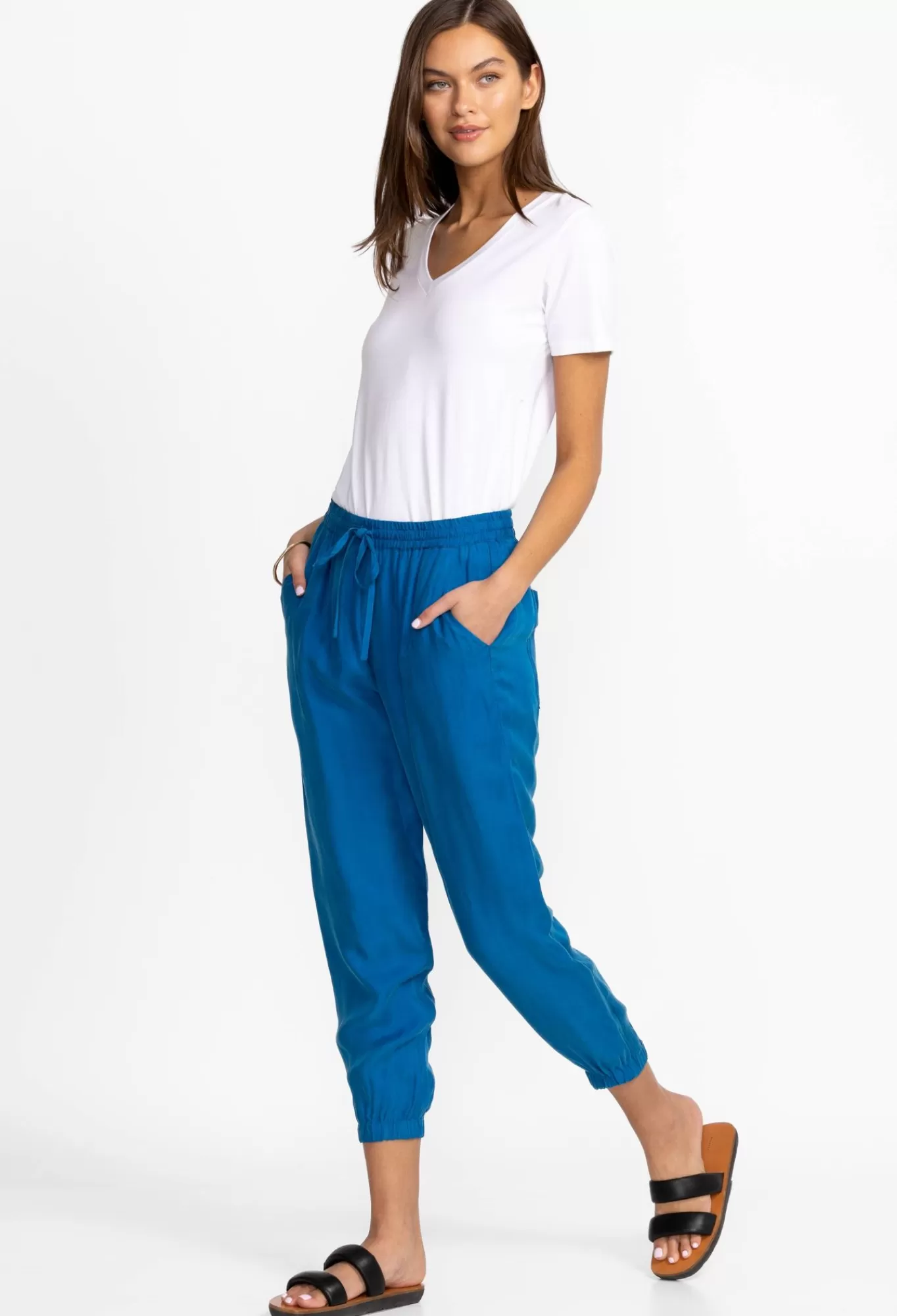 Shop Alice Jogger Women Bottoms