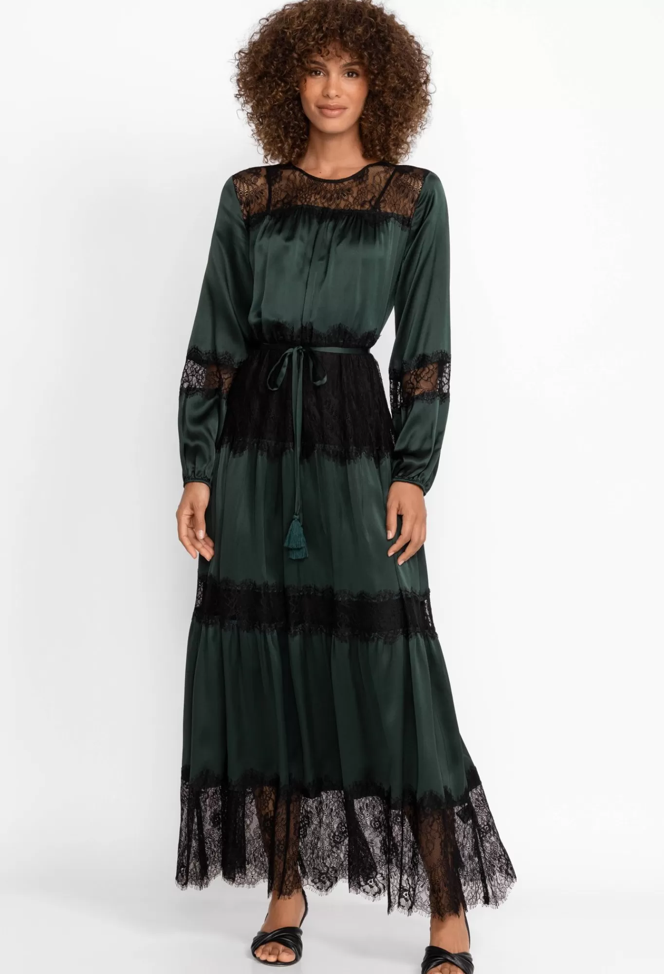 Best Sale Ellie Lace Tiered Lace Maxi Dress Women Dresses