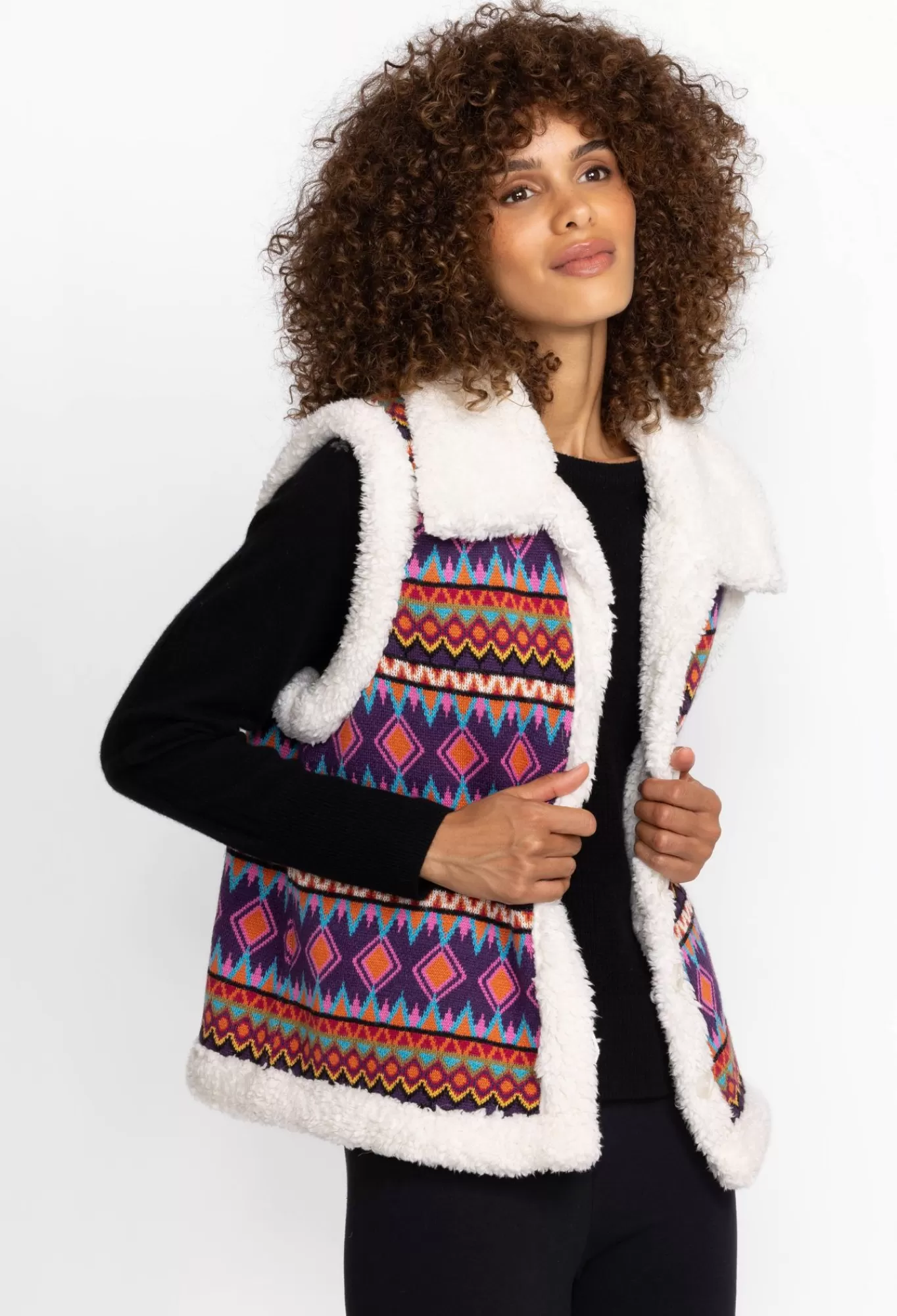 Shop Yuya Sherpa Reversible Vest Women Outerwear